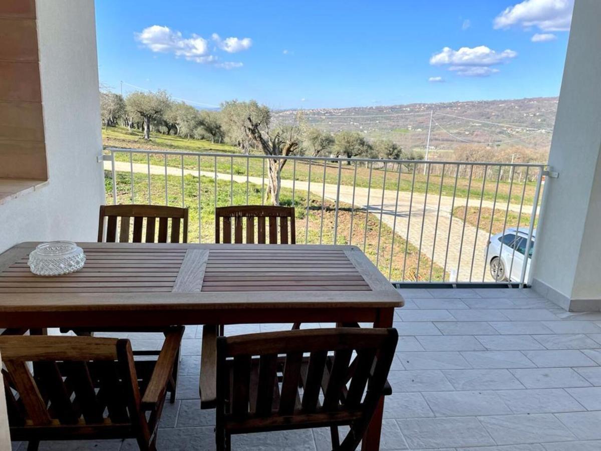 Agriturismo Le Masciare Paternopoli Eksteriør bilde